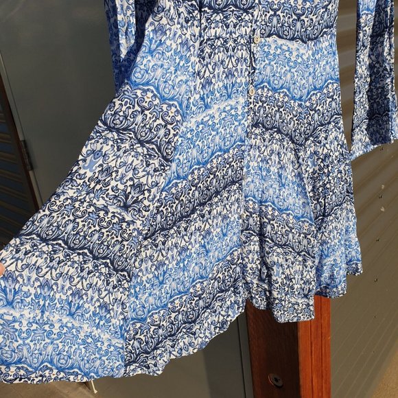 Tigerlily 8 Blue Paisley Crepe embroidered Lace button cool tones flowy Dress - Picture 5 of 13